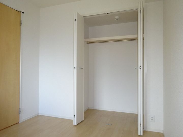 カトル アンソレイエの内装