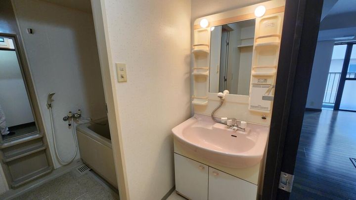 トーカンマンション浜田町の内装