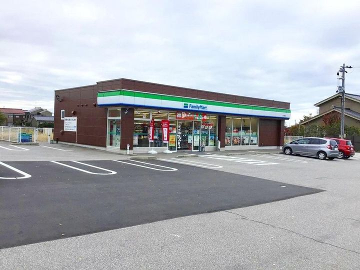 シエストールの周辺