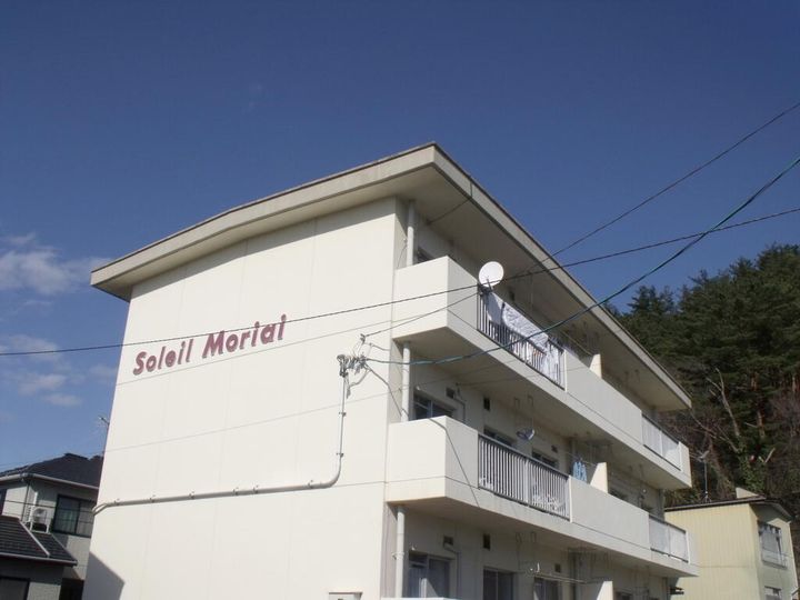 ソレイユ森合の外観