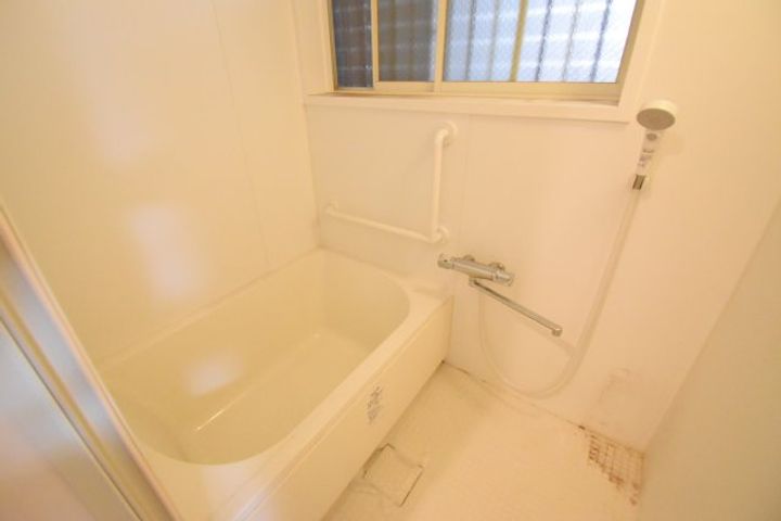 神奈川県川崎市中原区上小田中1(アパート)の賃貸物件の風呂