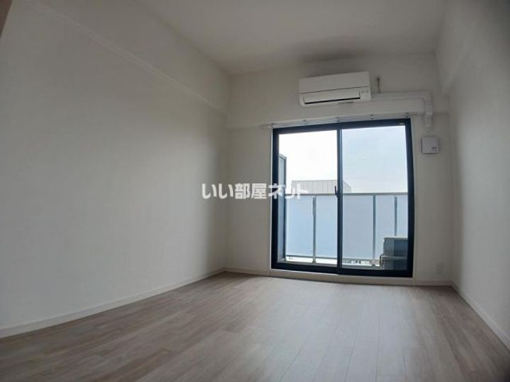 S-RESIDENCE堺浜寺broadの居間