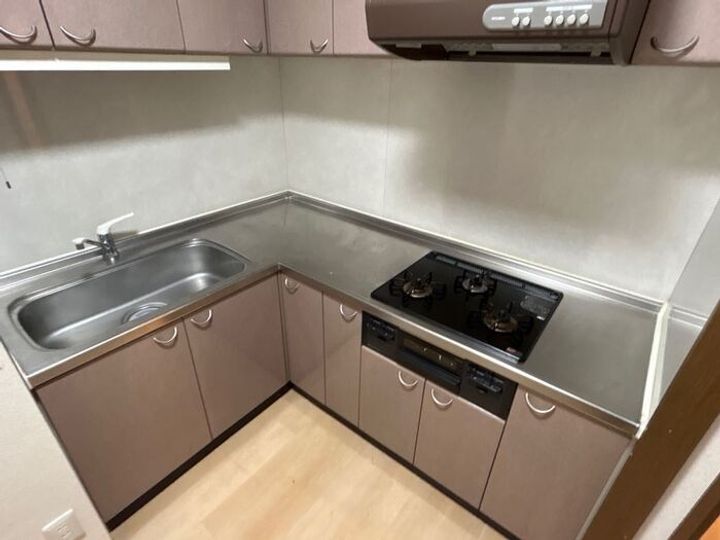 東京都渋谷区神泉町(マンション)の賃貸物件のキッチン