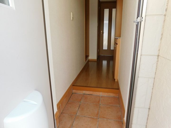 HILTON910 Cの玄関