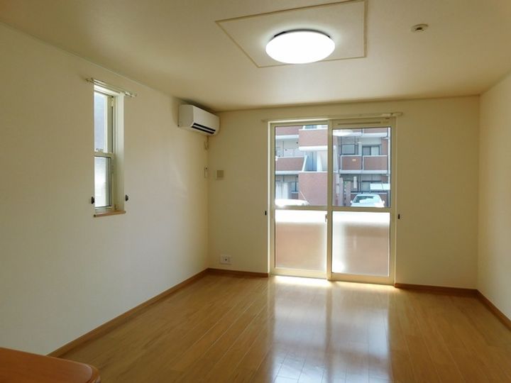 HILTON910 Cの居間