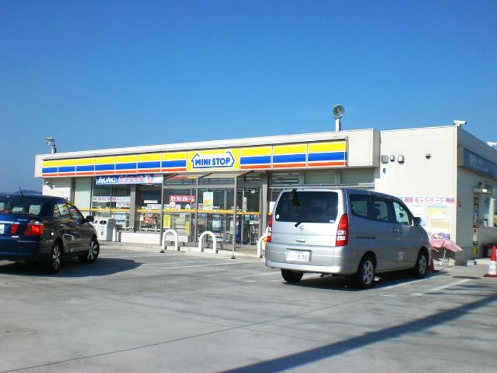 ル ポローニアの周辺