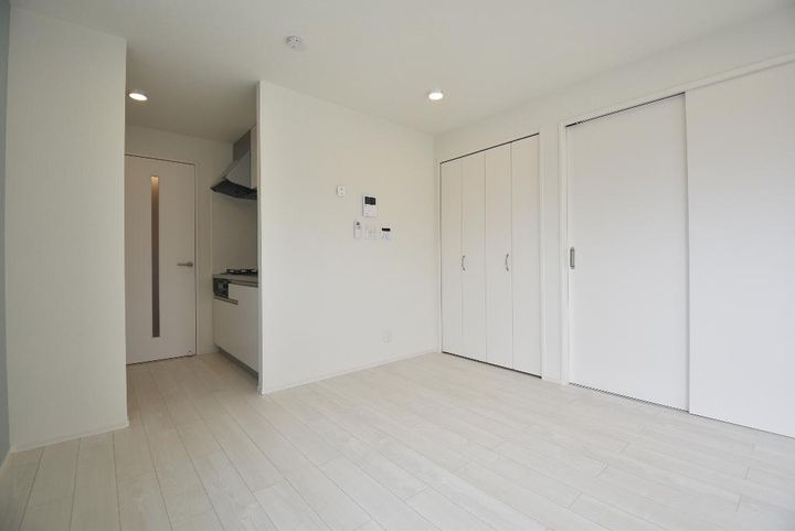 ラフテルR・Yの居間