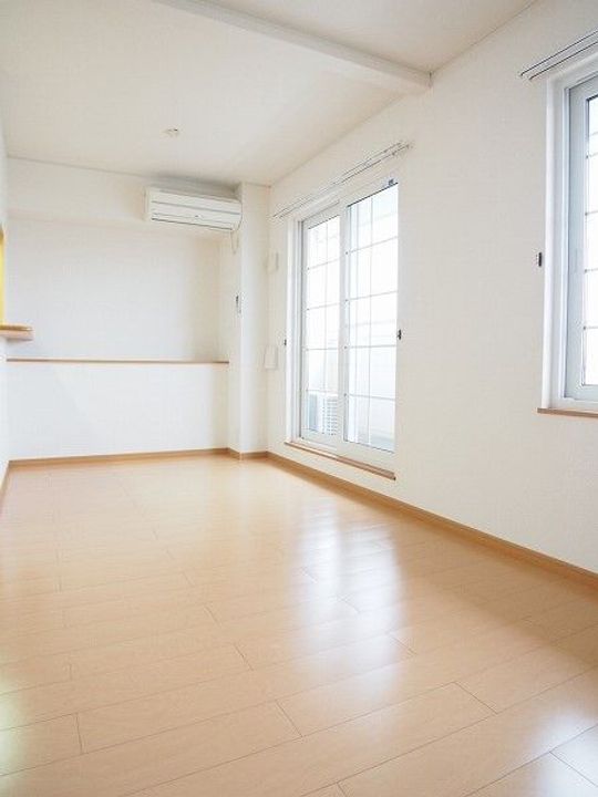 ボヌール荻杼 Bの居間