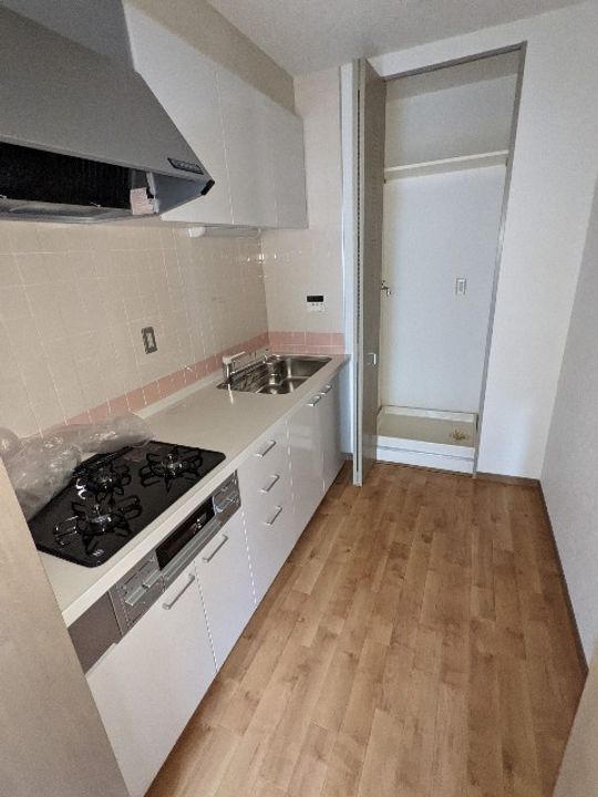 サンヒルズ上大岡 B棟のキッチン