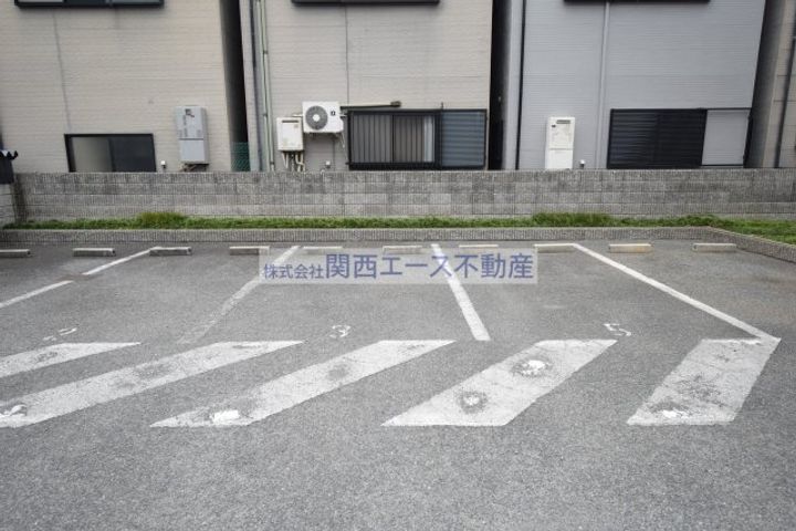 レオパレスジュネスの地図
