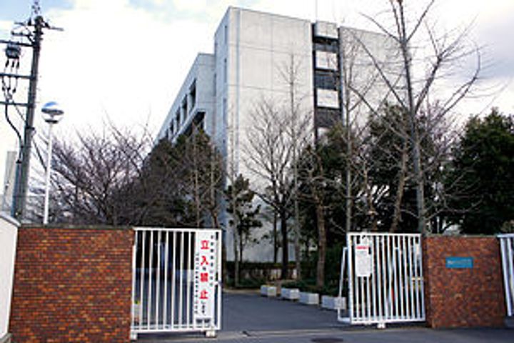 レオパレスジュネスの周辺