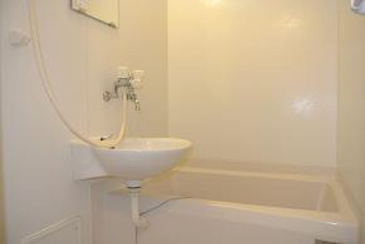 レオパレス一天の風呂