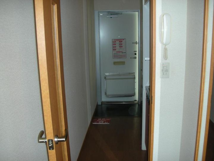 レオパレス一天の内装