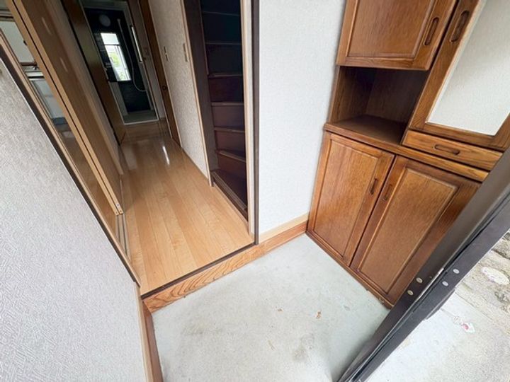 広島県広島市安芸区畑賀1(一戸建)の賃貸物件の玄関