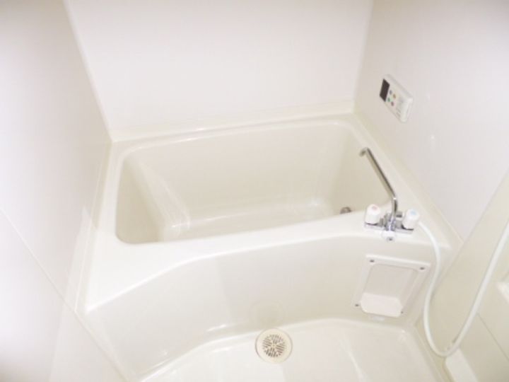 三重県伊勢市神田久志本町(マンション)の賃貸物件の風呂
