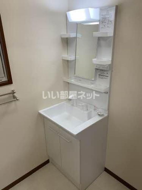 ストロベリーフィールズ Bの内装