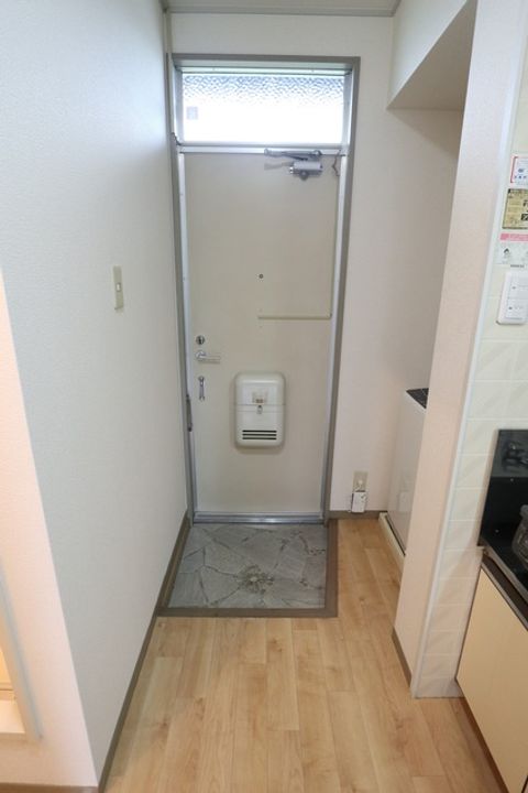 岡山県倉敷市連島中央5(アパート)の賃貸物件の玄関