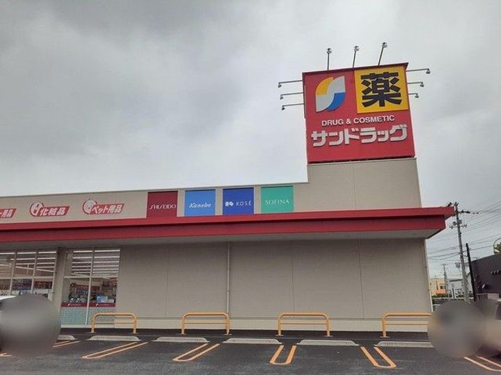 カレンヴィラの周辺