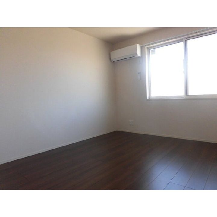 ラフィーネ益城 B棟の内装