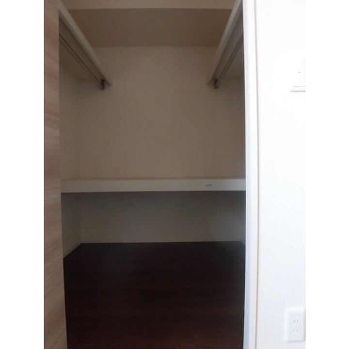 ラフィーネ益城 B棟の内装