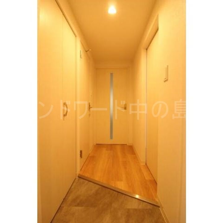 グローブタウン南郷の玄関