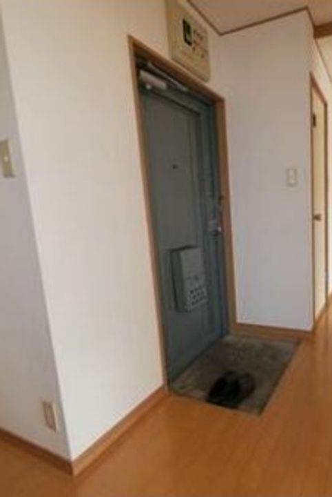 神奈川県川崎市川崎区渡田向町(マンション)の賃貸物件の玄関