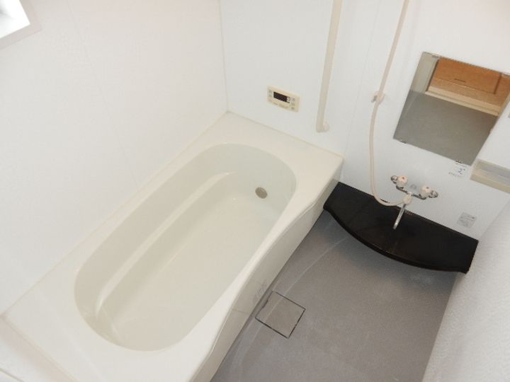 奈良県橿原市山之坊町(アパート)の賃貸物件の風呂