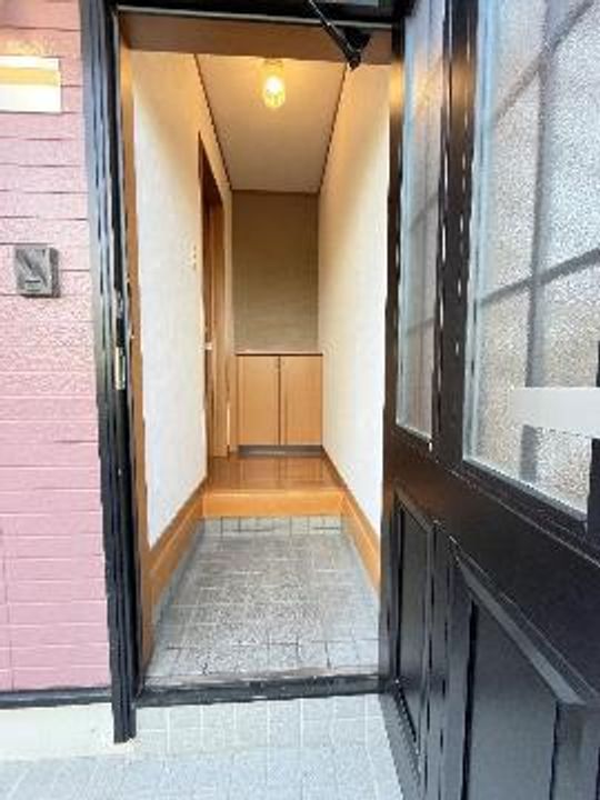 グランビュー桜ヶ丘の玄関