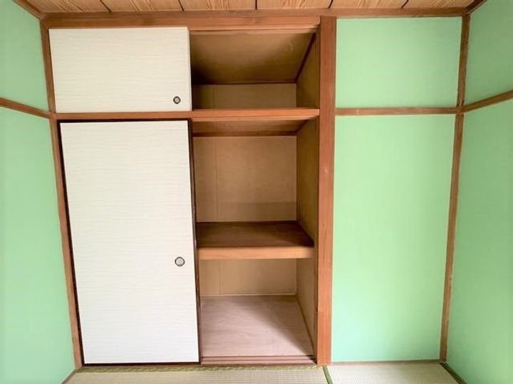 タマハイツの内装