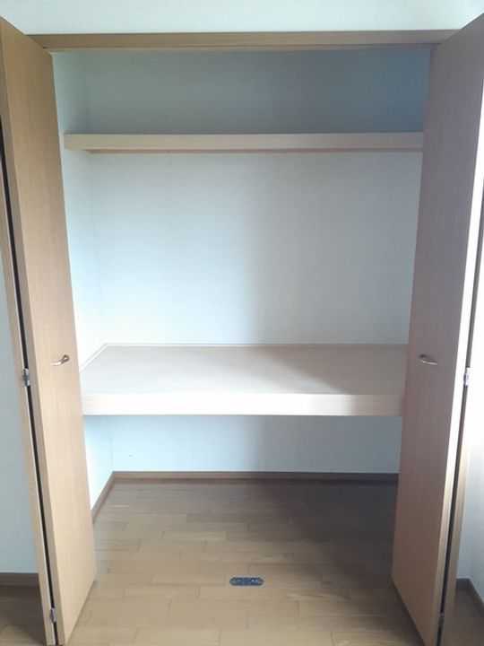 香川県観音寺市南町4(アパート)の賃貸物件の内装