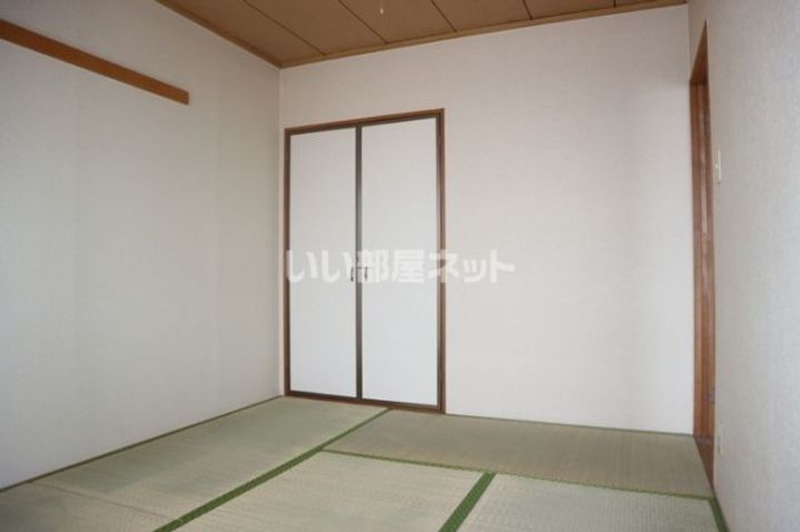 滋賀県東近江市東沖野5(アパート)の賃貸物件の内装