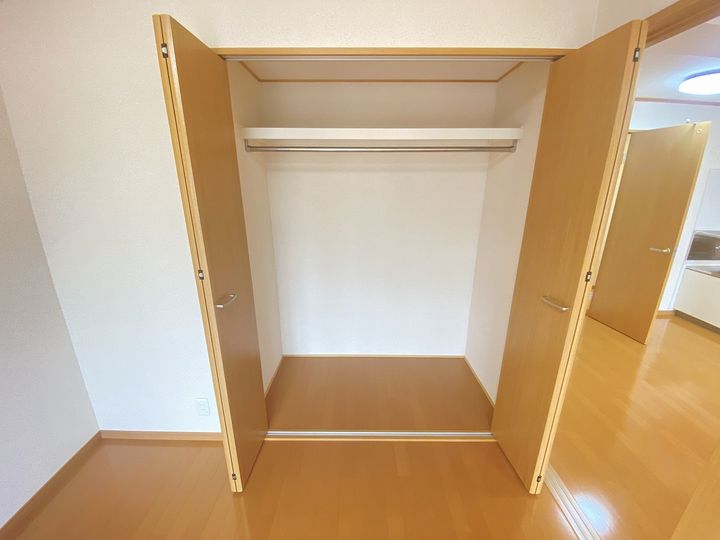 シャトレー新井の内装