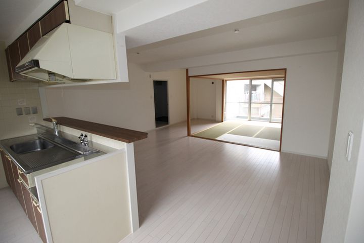 大阪府豊中市桜の町6(マンション)の賃貸物件の内装
