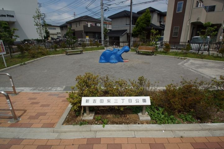 BRANCHE KTの周辺