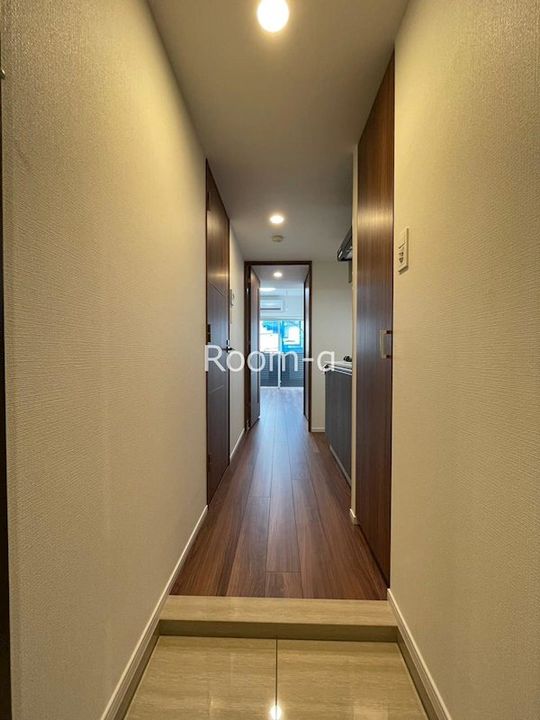 SHOKEN Residence川崎<登戸WEST>の玄関