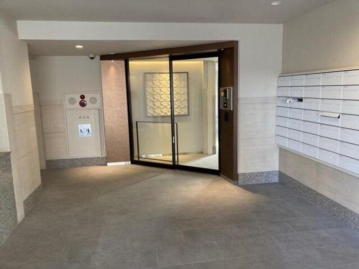 東京都大田区田園調布1の賃貸マンションの内装