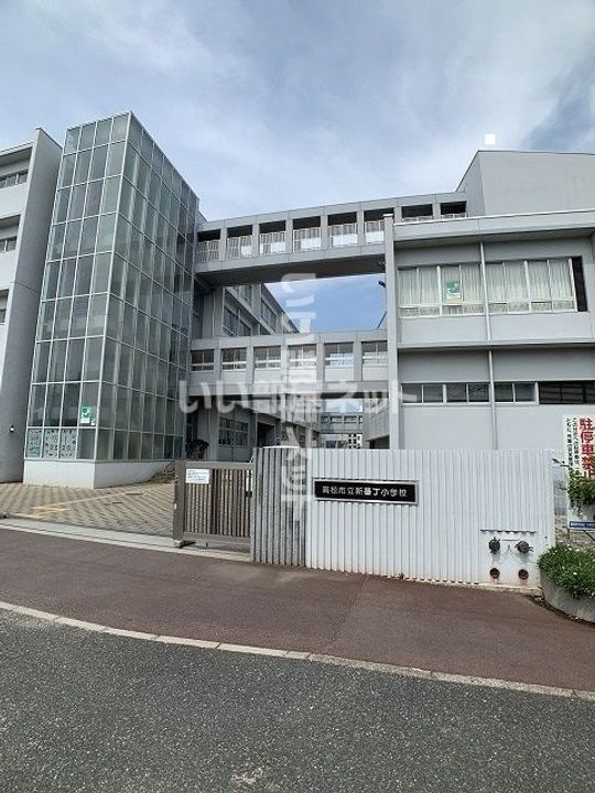 ディア・スタイルの周辺