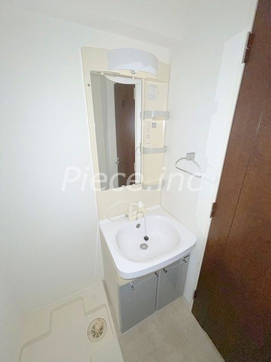 クラウンハイム本町EASTの内装