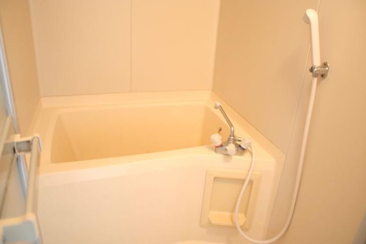 ラフォーレ八幡2の風呂