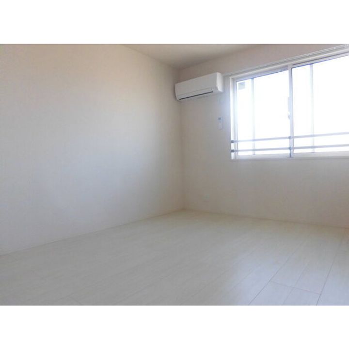 ラフィーネ益城 B棟の内装