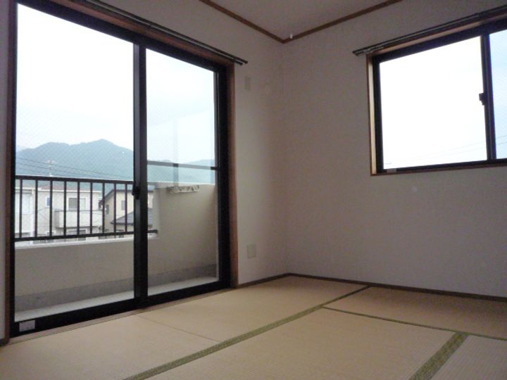 広島県呉市広古新開7(マンション)の賃貸物件の居間