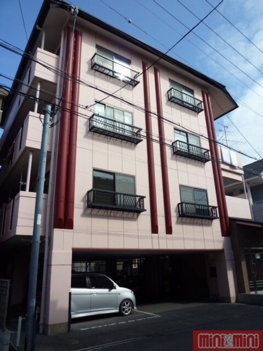 東建マンションの外観