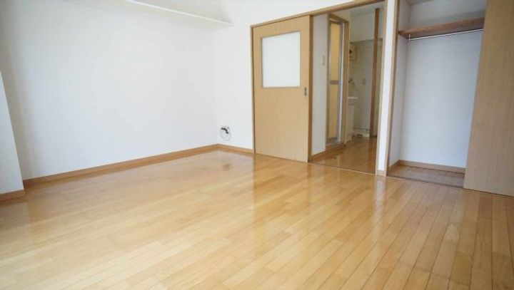 アベニュー山下の内装