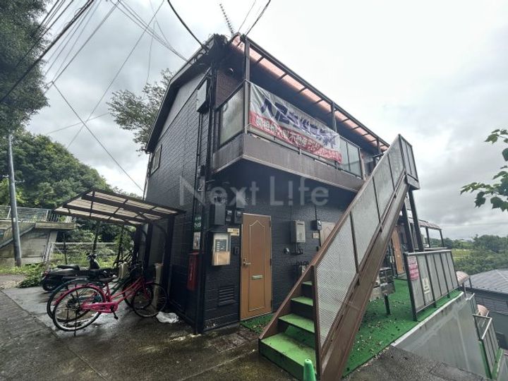 神奈川県川崎市麻生区岡上6(アパート)の賃貸物件の外観
