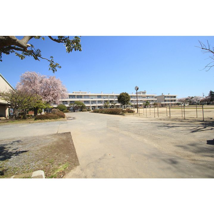 若建ビルの周辺