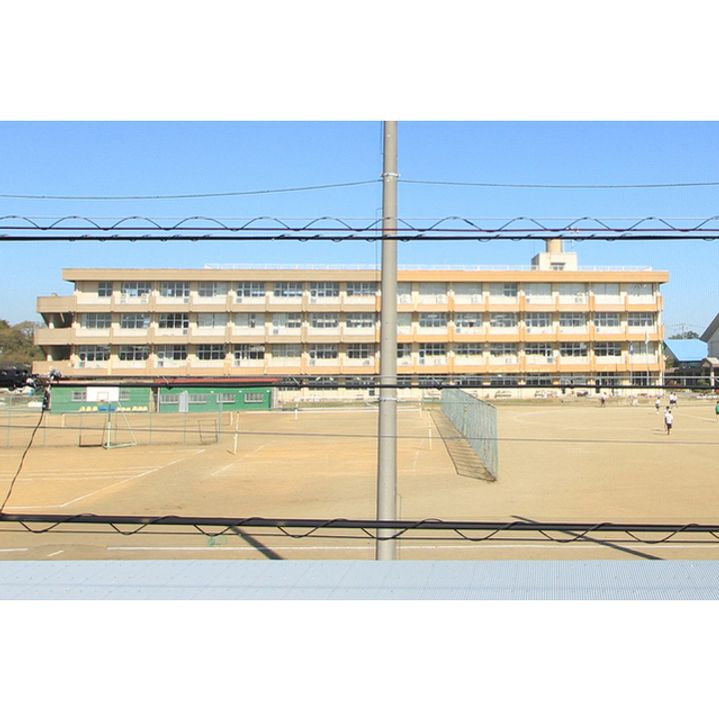 若建ビルの周辺