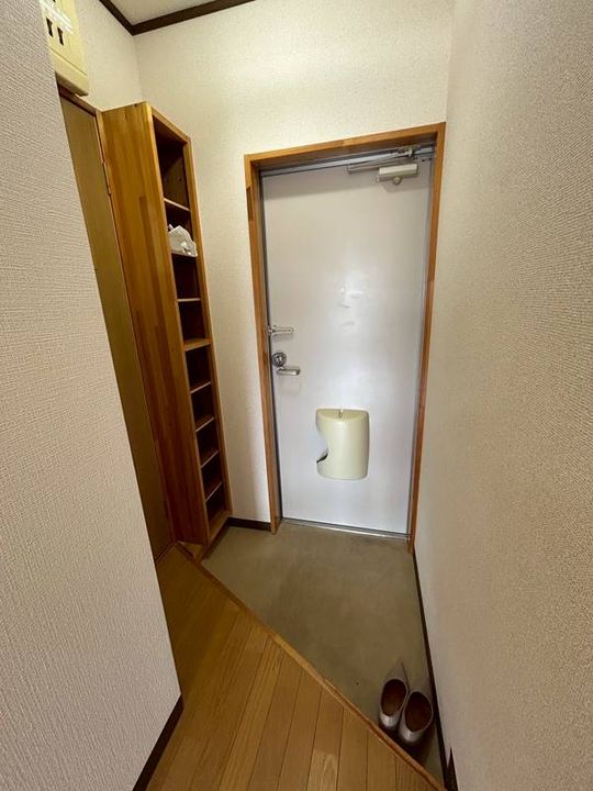 グリーンハウスの玄関