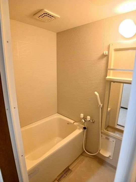 兵庫県加古川市別府町新野辺北町3(マンション)の賃貸物件の風呂