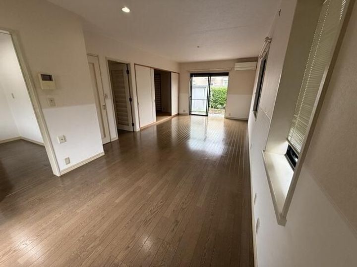 熊本県菊池郡菊陽町大字原水(一戸建)の賃貸物件の居間