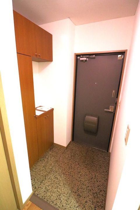 バルヴィニーの玄関